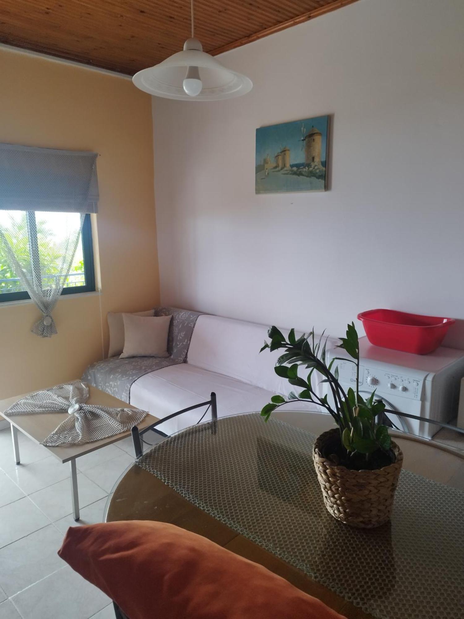 Takis Haikos House Two Minutes Walk To The Beach Peroulia Vounaria Exterior photo